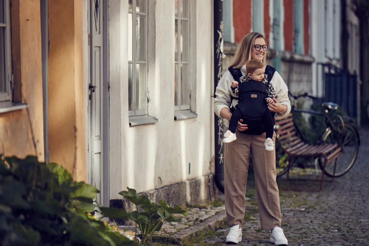 Porte Bébé Najell X Beaba Black